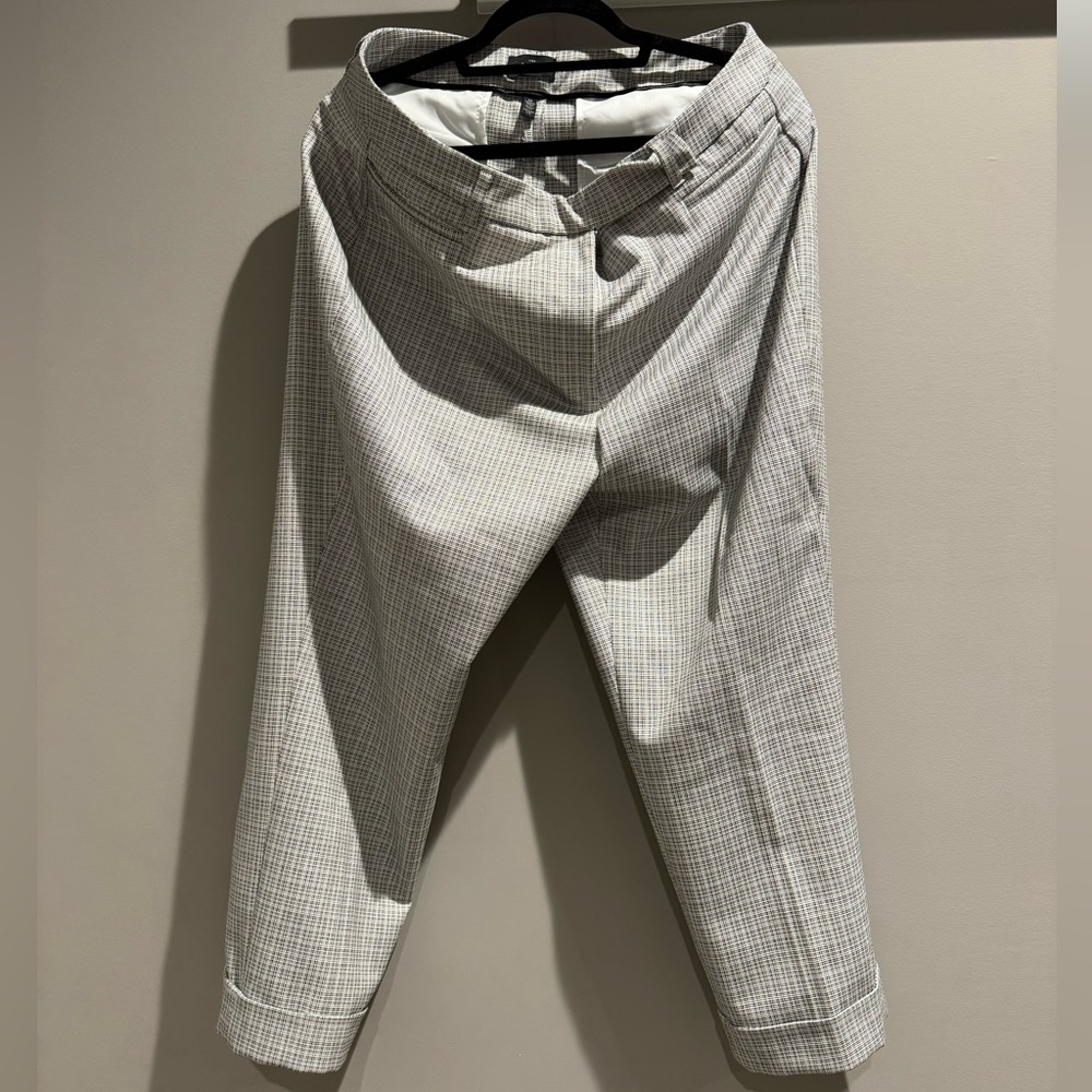 White house black market crop pants